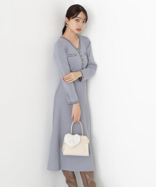 PROPORTION BODY DRESSING(プロポーションボディドレッシング)の「配色ラインニットワンピース / 1215240910(ワンピース・レディース・ブルー/ベージュ/ブラック・MEDIUM/SMALL)」の19枚目の写真