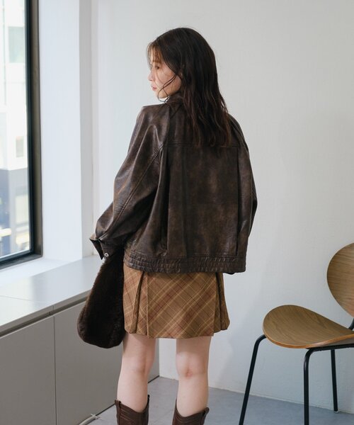 セール】【2サイズ展開/襟2WAY】フェイクレザーショートブルゾン