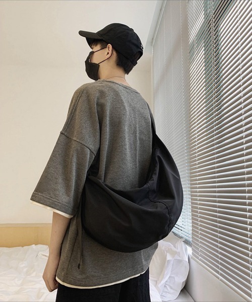 Miniministore(ミニミニストア)の「ワンショルダーバッグ大容量 ユニセックス(ショルダーバッグ・レディース・ブルー/ブラック/カーキ/ベージュ・FREE)」の6枚目の写真