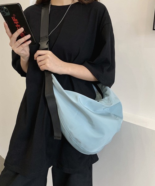 Miniministore(ミニミニストア)の「ワンショルダーバッグ大容量 ユニセックス(ショルダーバッグ・レディース・ブルー/ブラック/カーキ/ベージュ・FREE)」の14枚目の写真