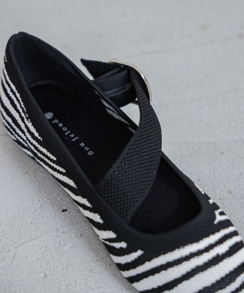 Bou Jeloud(ブージュルード)の「ベルトフィットパンプス(パンプス・レディース・ブラック/A・M)」の11枚目の写真