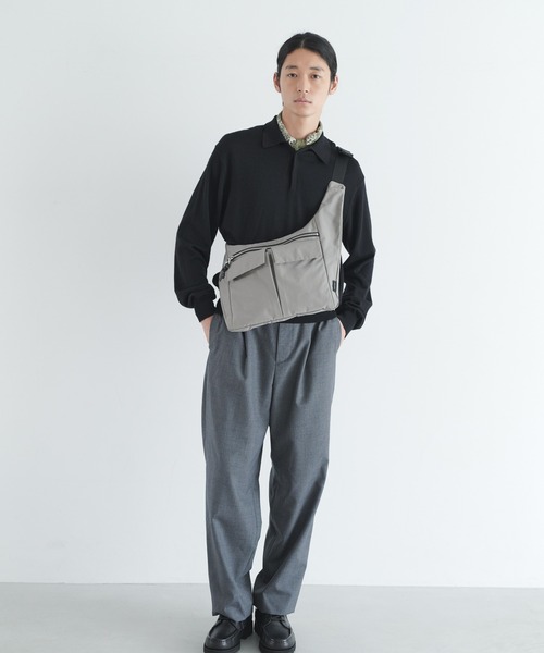 STANDARD SUPPLY（スタンダードサプライ）の「スタンダードサプライ / SIMPLICITY シンプリシティ / ALONG SHOULDER アロングショルダー（ショルダーバッグ・レディース・グレー/チャコールグレー/ブルー/ブラック/ダークパープル/モカ/サンドベージュ/グリーン/ダークネイビー・FREE）」の10枚目の写真