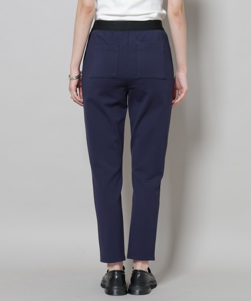 NANO universe（ナノユニバース）の「ピンタックポンチスリムパンツ（その他パンツ・レディース・ブラック/ネイビー・S/M）」の22枚目の写真