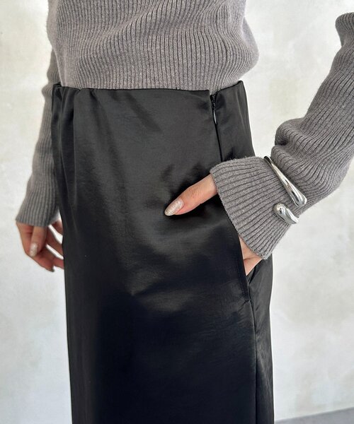 Thevon（ゼボン）の「サテンIラインスカート（スカート・レディース・ブラック/ベージュ・M/S）」の8枚目の写真