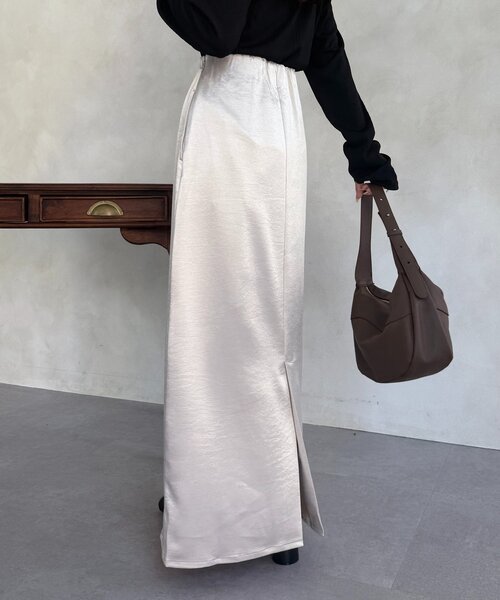 Thevon（ゼボン）の「サテンIラインスカート（スカート・レディース・ブラック/ベージュ・M/S）」の18枚目の写真