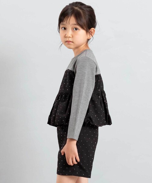 BeBe(ベベ)の「【お揃い】エトワールシャイニードットドッキングプルオーバー(スウェット・キッズ・グレー・110cm/100cm/130cm/150cm/140cm/120cm)」の3枚目の写真