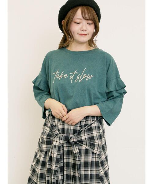 Samansa Mos2（サマンサ モスモス）の「[接触冷感]袖フリルロゴ刺繍Tシャツ（Tシャツ/カットソー・レディース・オレンジ/ダークブラウン/グリーン/グレー・F）」の5枚目の写真