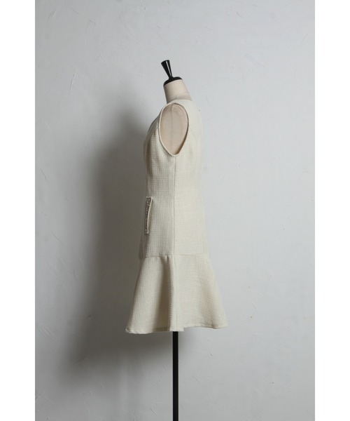 tocco closet（トッコ　クローゼット）の「ポケットビジュー付きツイードジャンパースカート（ジャンパースカート・レディース・アイボリー/ブラック・M）」の21枚目の写真