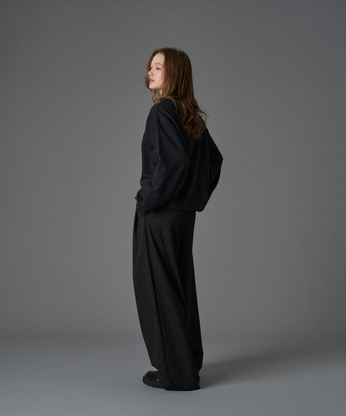 ONCILY(オンシェリー)の「SILVER BUTTON HENRY NECK SWEAT / シルバーボタンヘンリーネックスウェット(スウェット・メンズ・ネイビー/ブラック/杢グレー・LARGE/SMALL/MEDIUM)」の20枚目の写真