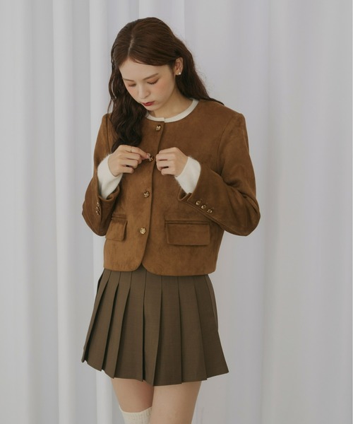 Olu.(オルドット)の「ベルベットスエードライクショートジャケット(ノーカラージャケット・レディース・ブラック/ブラウン・FREE)」の5枚目の写真