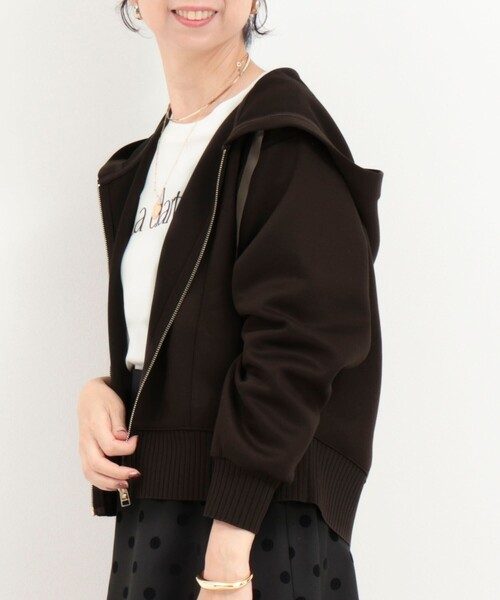 MICO COULIER（ミコクリエ）の「《セットアップ対応》軽量ボンディングパーカー（パーカー・レディース・ブラック/グレイッシュベージュ/ブラウン・38）」の12枚目の写真