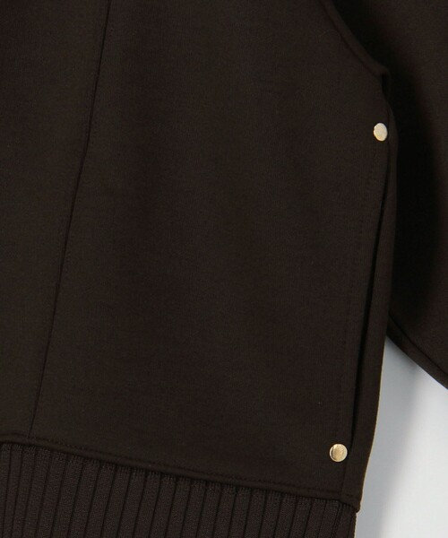 MICO COULIER（ミコクリエ）の「《セットアップ対応》軽量ボンディングパーカー（パーカー・レディース・ブラック/グレイッシュベージュ/ブラウン・38）」の19枚目の写真