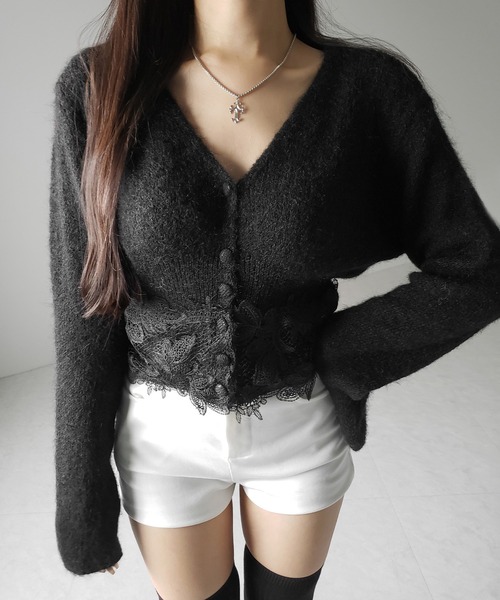 me+em select(ミームセレクト)の「レースドッキングモヘアライクニットカーディガン / Lace docking mohair-like knit cardigan(カーディガン/ボレロ・レディース・ブラック/グレー・FREE)」の20枚目の写真