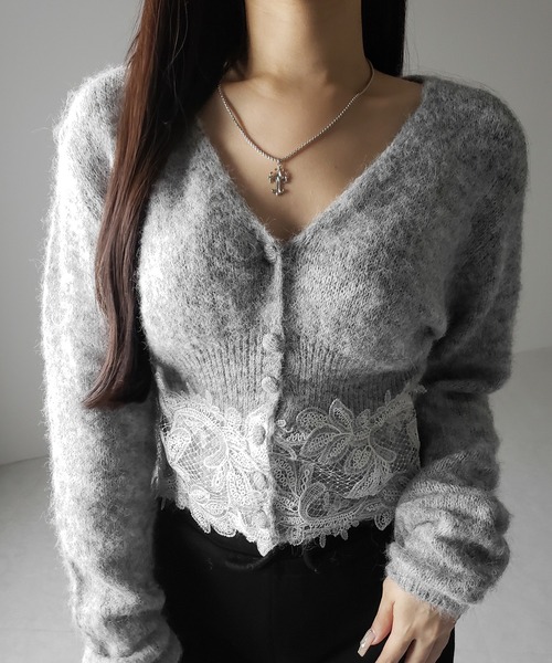 me+em select(ミームセレクト)の「レースドッキングモヘアライクニットカーディガン / Lace docking mohair-like knit cardigan(カーディガン/ボレロ・レディース・ブラック/グレー・FREE)」の14枚目の写真