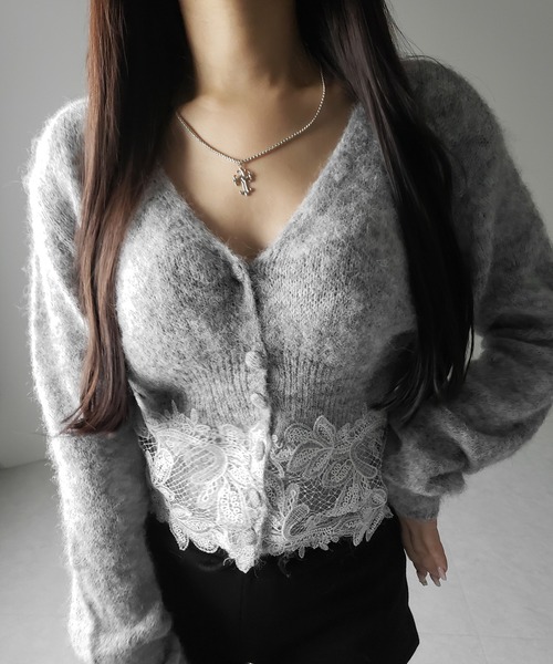 me+em select(ミームセレクト)の「レースドッキングモヘアライクニットカーディガン / Lace docking mohair-like knit cardigan(カーディガン/ボレロ・レディース・ブラック/グレー・FREE)」の15枚目の写真