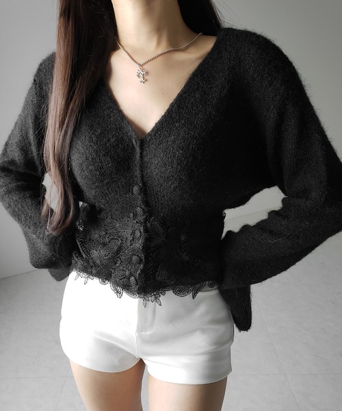 me+em select(ミームセレクト)の「レースドッキングモヘアライクニットカーディガン / Lace docking mohair-like knit cardigan(カーディガン/ボレロ・レディース・ブラック/グレー・FREE)」の19枚目の写真