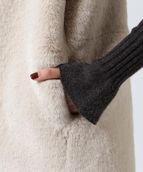 Risley(リズレー)の「Risley/リズレー/ラビットファー風ベスト(その他アウター・レディース・ベージュ/グレー・F)」の11枚目の写真