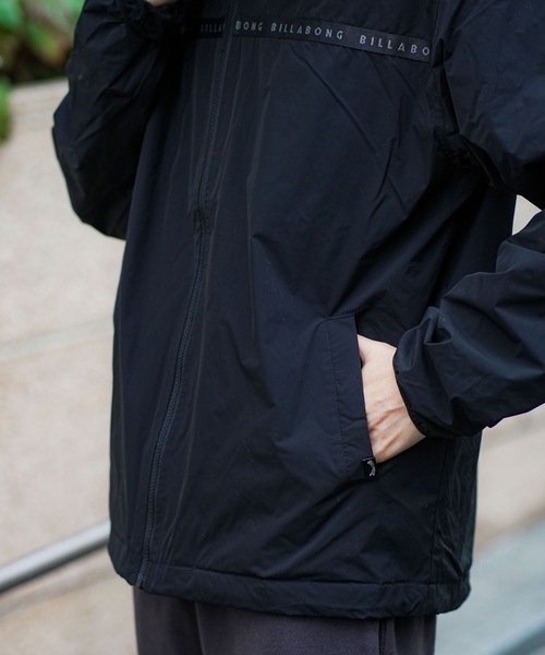 BILLABONG（ビラボン）の「BILLABONG メンズ 【A/DIV.】THERMO MESH セットアップジャケット 【2025年秋冬モデル】 @autumn /ビラボンセットアップ対応ロゴテープナイロンジップアップパーカー・フーディー（パーカー・メンズ・ブラック系その他/ブラック・LARGE/X-LARGE/MEDIUM）」の17枚目の写真