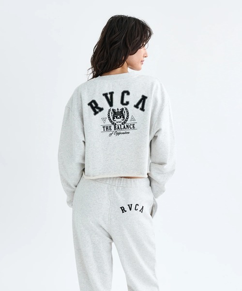 RVCA（ルーカ）の「RVCA レディース ARCH COLLEGE CROPPED CREW トレーナー 【2025年秋冬モデル】 @autumn/ルーカアーチロゴショート丈スウェットトレーナー（スウェット・レディース・ブラック/オフホワイト/グレー・SMALL/MEDIUM）」の9枚目の写真