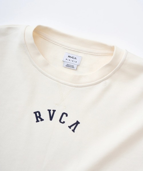 RVCA（ルーカ）の「RVCA レディース ARCH COLLEGE CROPPED CREW トレーナー 【2025年秋冬モデル】 @autumn/ルーカアーチロゴショート丈スウェットトレーナー（スウェット・レディース・ブラック/オフホワイト/グレー・SMALL/MEDIUM）」の18枚目の写真