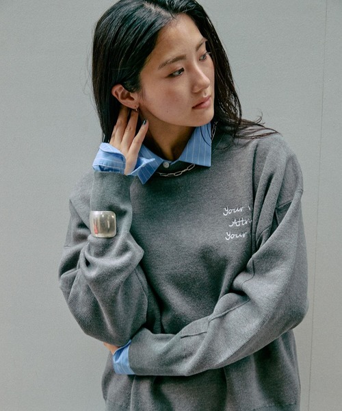 GLOBAL WORK（グローバルワーク）の「スウェットライククループルオーバー/571350（スウェット・レディース・グレー/グリーン系その他6/マスタード/ネイビー/ワインレッド/ホワイト系その他3/グレー系その他/ダークブラウン・LARGE/MEDIUM/SMALL）」の22枚目の写真