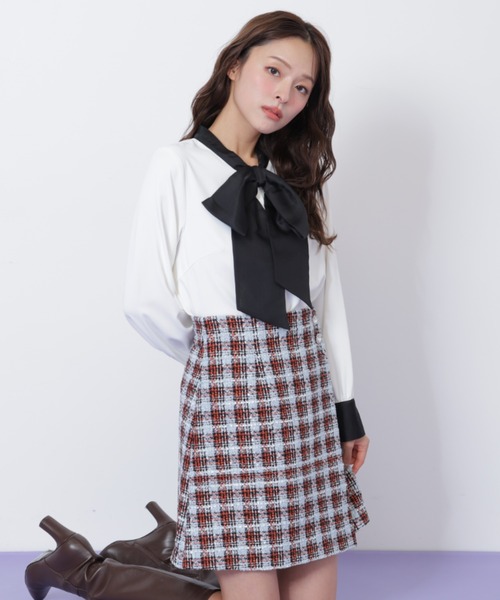 JILL by JILL STUART（ジルバイジルスチュアート）の「◇ツィードチェックビジュー釦ミニスカート（スカート・レディース・ブルー系その他/ピンク系その他/ブラック系その他・MEDIUM/SMALL）」の16枚目の写真