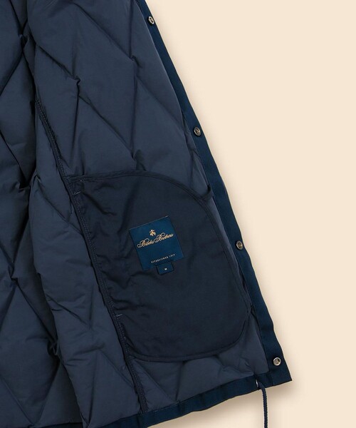 BROOKS BROTHERS（ブルックスブラザーズ）の「ストレッチナイロン　キルティングダウン　コーチジャケット（ダウンジャケット/コート・メンズ・ネイビー/ブラウン・LARGE/MEDIUM/SMALL）」の16枚目の写真