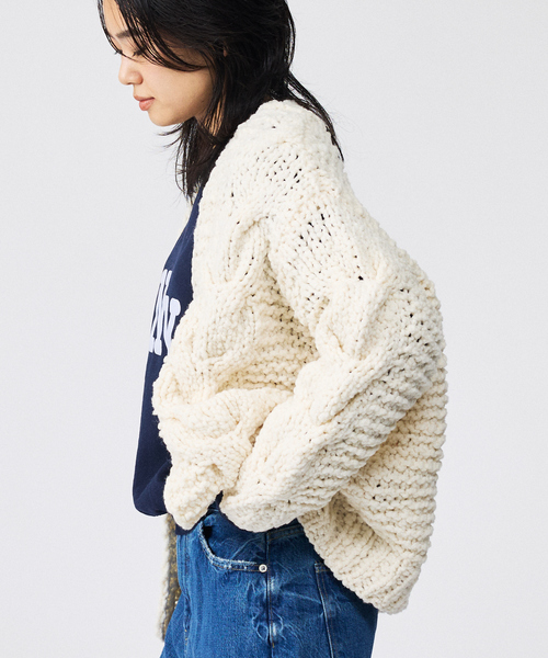 Rouge vif la cle（ルージュヴィフラクレ）の「【IRONING / アイロニング】ケーブルニットカーディガン/cable rough cd/ニット/カーディガン/羽織り【WEB限定】（ニット/セーター・レディース・ダークネイビー/オフホワイト・フリー）」の17枚目の写真