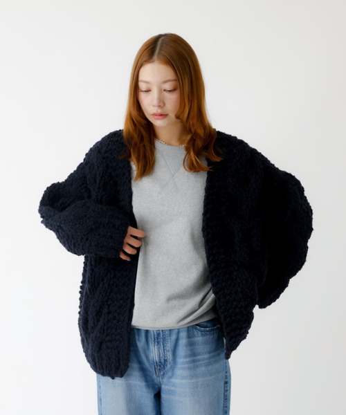 Rouge vif la cle（ルージュヴィフラクレ）の「【IRONING / アイロニング】ケーブルニットカーディガン/cable rough cd/ニット/カーディガン/羽織り【WEB限定】（ニット/セーター・レディース・ダークネイビー/オフホワイト・フリー）」の3枚目の写真
