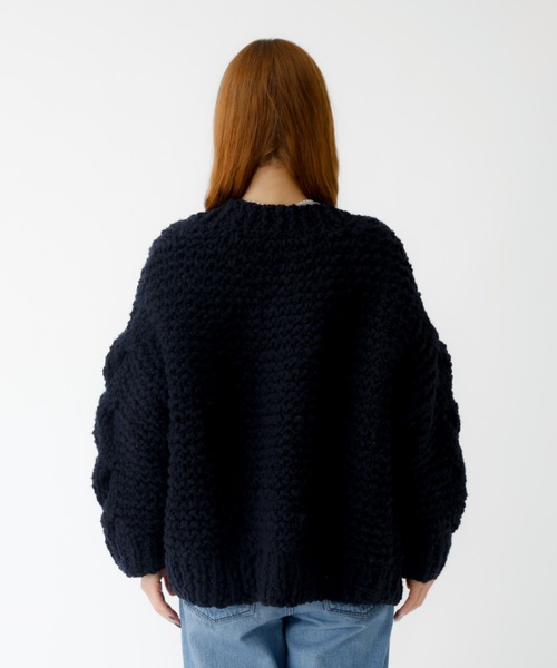 Rouge vif la cle（ルージュヴィフラクレ）の「【IRONING / アイロニング】ケーブルニットカーディガン/cable rough cd/ニット/カーディガン/羽織り【WEB限定】（ニット/セーター・レディース・ダークネイビー/オフホワイト・フリー）」の11枚目の写真