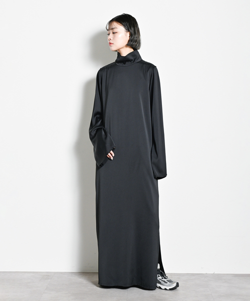 CITYSHOP（シティーショップ）の「HIGH NECK SATIN DRESS：ワンピース（ワンピース・レディース・ブラック・36/38）」の3枚目の写真