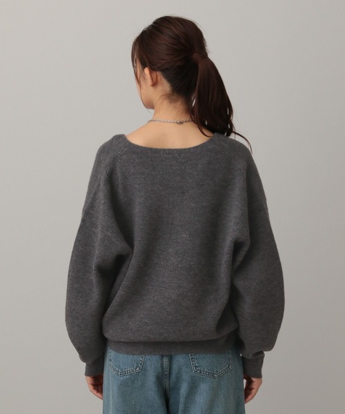 GLOBAL WORK（グローバルワーク）の「MATINEE LINE/ウール混カシュクールVネックプルオーバー/611154（ニット/セーター・レディース・ブラウン/チャコール/グレイッシュベージュ・MEDIUM/LARGE）」の9枚目の写真