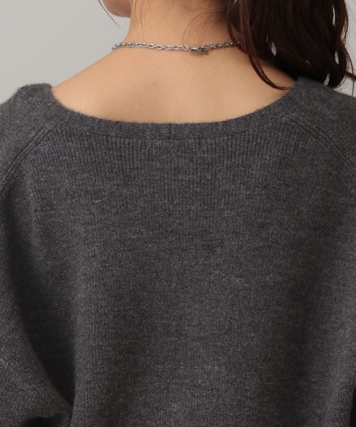 GLOBAL WORK（グローバルワーク）の「MATINEE LINE/ウール混カシュクールVネックプルオーバー/611154（ニット/セーター・レディース・ブラウン/チャコール/グレイッシュベージュ・MEDIUM/LARGE）」の11枚目の写真