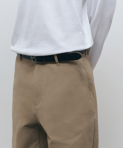 MUSINSA STANDARD（ムシンサスタンダード）の「ブラシドレギュラーフィットチノパンツ[ベージュ]（その他パンツ・メンズ・その他・40/38/42/36/34/32/30/31/33/26/27/28/29）」の5枚目の写真