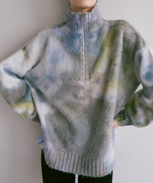 sahara（サハラ）の「Flower Print Half Zip Knit/フラワープリントハーフジップニット（ニット/セーター・レディース・グレー/ブルー・FREE）」の2枚目の写真