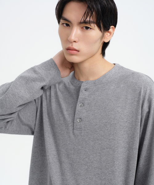 MUSINSA STANDARD（ムシンサスタンダード）の「リップカフスヘンリーネック長袖Tシャツ[メランジグレー]（Tシャツ/カットソー・メンズ・その他・LARGE/MEDIUM/SMALL/X-LARGE/XX-LARGE）」の3枚目の写真