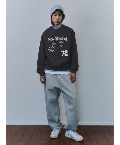 Kijun（キジュン）の「New Standard Pullover UNISEX Charcoal（スウェット・レディース・その他・SMALL/MEDIUM）」の5枚目の写真