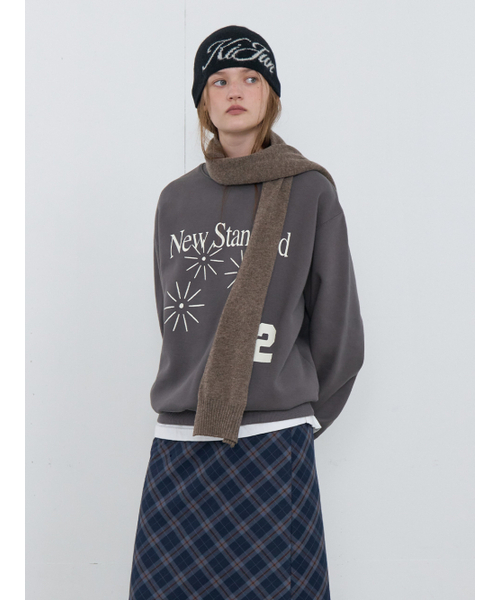 Kijun（キジュン）の「New Standard Pullover UNISEX Charcoal（スウェット・レディース・その他・SMALL/MEDIUM）」の7枚目の写真