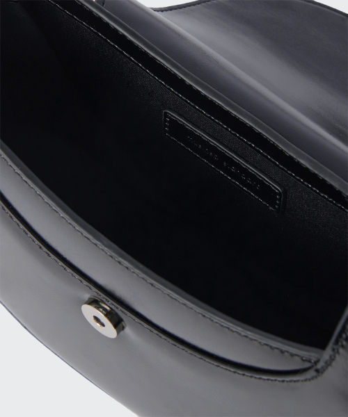 MUSINSA STANDARD WOMAN（ムシンサスタンダードウーマン）の「ウィメンズハーフムーンクロスバッグ[ブラック]（メッセンジャーバッグ・レディース・その他・FREE）」の7枚目の写真