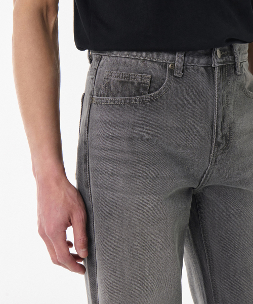 MUSINSA STANDARD（ムシンサスタンダード）の「カモンブラシ ストレートデニムパンツ [グレー]（デニムパンツ・メンズ・その他・27/28/29/40/38/42/36/34/32/30/31/33/26）」の4枚目の写真