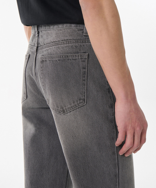 MUSINSA STANDARD（ムシンサスタンダード）の「カモンブラシ ストレートデニムパンツ [グレー]（デニムパンツ・メンズ・その他・27/28/29/40/38/42/36/34/32/30/31/33/26）」の5枚目の写真