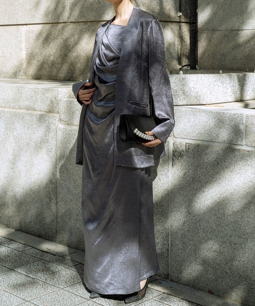 Callarus（カラルス）の「アシメドレープクラッシュサテンキャミワンピースアンサンブルドレス〔Callarus〕（ドレス・レディース・ブラック/グレー/ベージュ・M/L）」の11枚目の写真