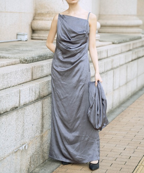Callarus（カラルス）の「アシメドレープクラッシュサテンキャミワンピースアンサンブルドレス〔Callarus〕（ドレス・レディース・ブラック/グレー/ベージュ・M/L）」の21枚目の写真