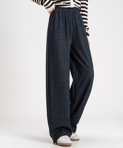REBALANCE(リバランス)の「デニム生地ドレープパンツ(デニムパンツ・レディース・B/A/D/C・LARGE/MEDIUM)」の18枚目の写真