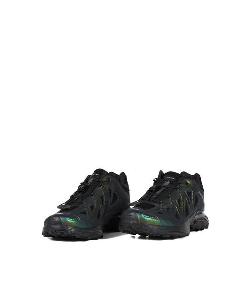 SALOMON(サロモン)の「XT-WHISPER VOID(スニーカー・メンズ・シルバー/ブラック×シルバー・29cm/27cm/27.5cm/28cm/30cm/28.5cm/26.5cm/26cm)」の2枚目の写真