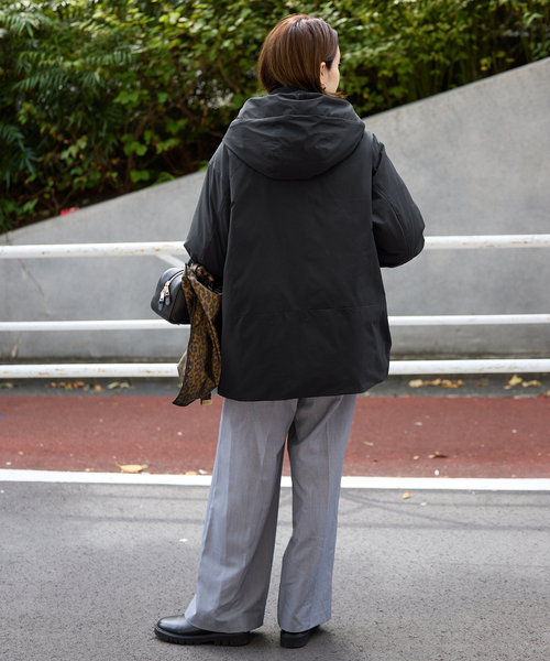 フェザーライト撥水モンスターダウン（ダウンジャケット/コート