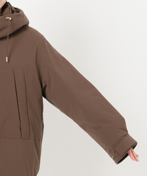 SLOBE IENA（スローブイエナ）の「フェザーライト撥水モンスターダウン（ダウンジャケット/コート・レディース・ブラック/アイボリー/ブラウン・36/38）」の10枚目の写真