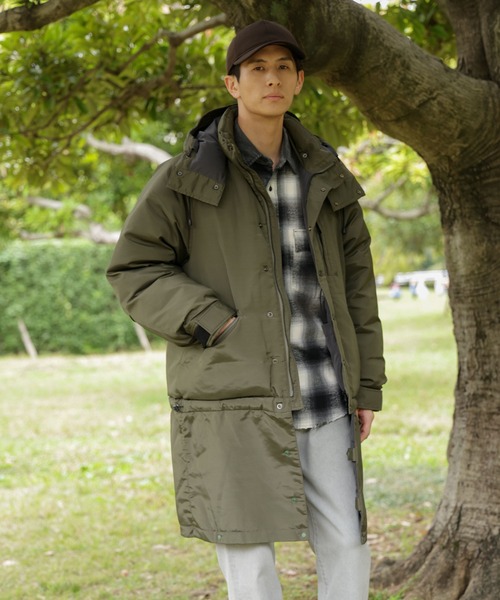 【超美品】2WAY Russellino ダウンジャケット サイズ5 美品】ラッセルノ 2WAYダウンジャケット 黒 フードロゴ 内側総柄