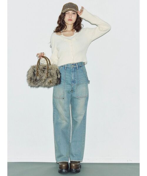 EVRIS(エヴリス)の「リベットペインターワイドデニムパンツ(デニムパンツ・レディース・ライトブルー/ブラック・MEDIUM/SMALL)」の16枚目の写真