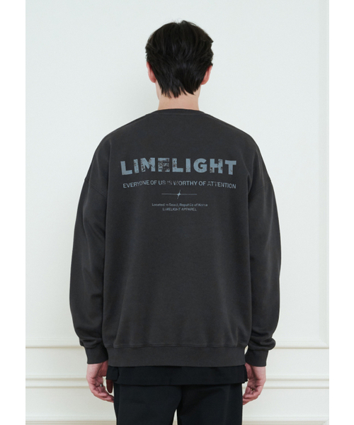 LIMELIGHT APPAREL(ライムライトアパレル)の「アパレルピグメントバックロゴスウェットシャツオーバーサイズ(ブラック/グレー)(スウェット・メンズ・その他・SMALL/MEDIUM/LARGE/X-LARGE)」の1枚目の写真